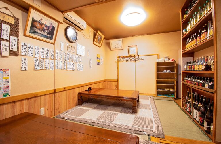 20名前後の貸切にご対応いたします | 長崎の居酒屋なら目利きが選んだ日本酒を取り揃える居酒屋酒庫ら